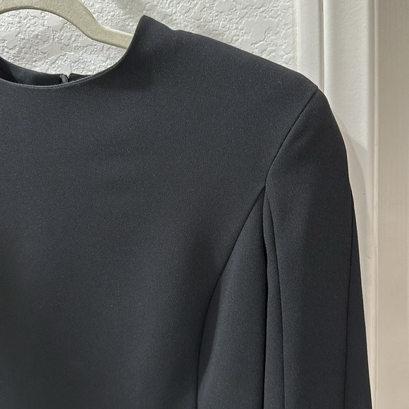 Zara Dress with shoulder pads - Picture 2 of 5